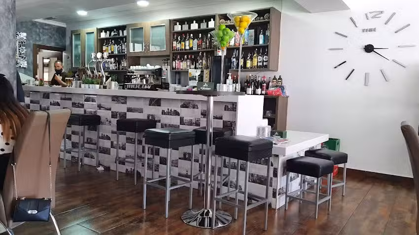 Caf&eacute; Bar Pi Tapitas