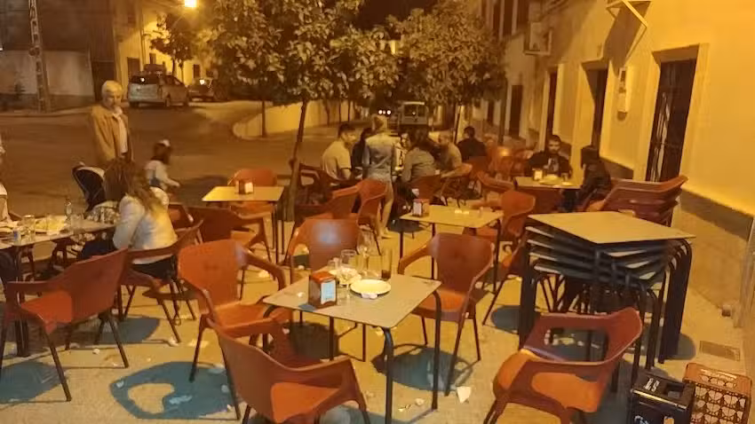 Caf&eacute; Bar Porras