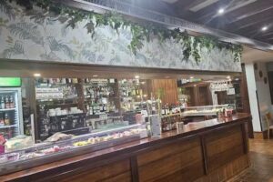 Caf&eacute; &ndash; Bar &laquo;Puerta del Cid&raquo;