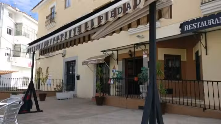 Cafe Bar Restaurante La Piedad