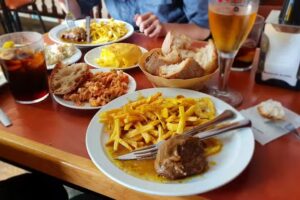 Caf&eacute; Bar Uni (A Coru&ntilde;a)