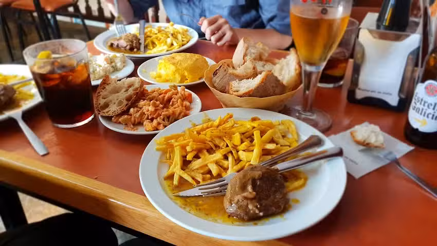 Caf&eacute; Bar Uni (A Coru&ntilde;a)