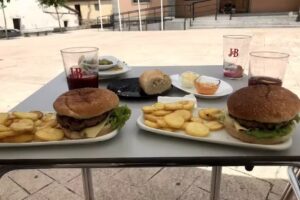 Caf&eacute; Bar Ya Hera Ora