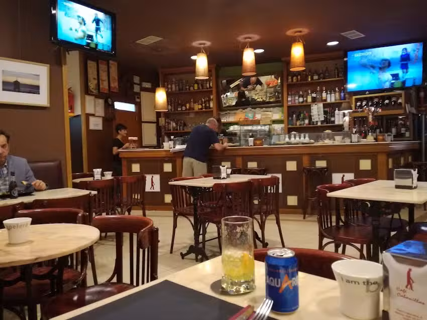 Caf&eacute; Cabanillas