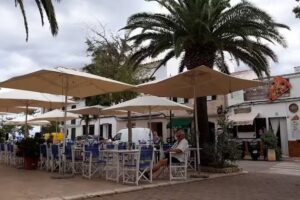 Cafe d&rsquo;es Pl&agrave;