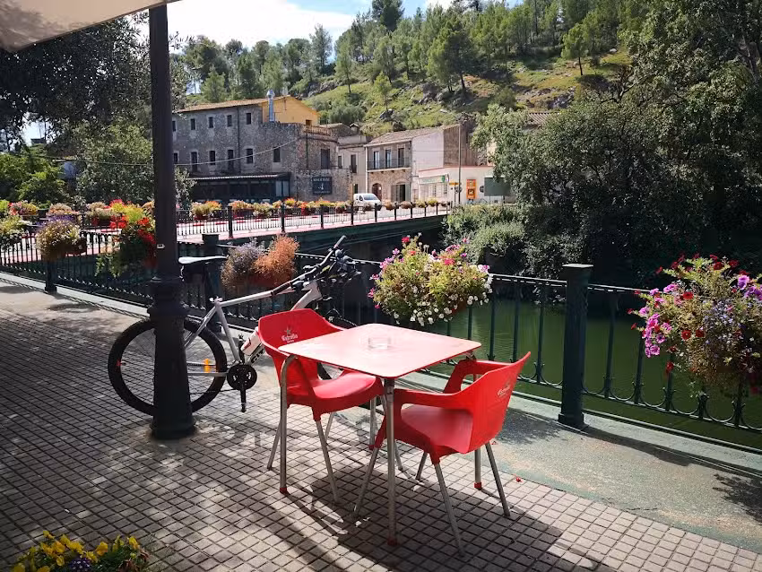 Caf&egrave; del Pont