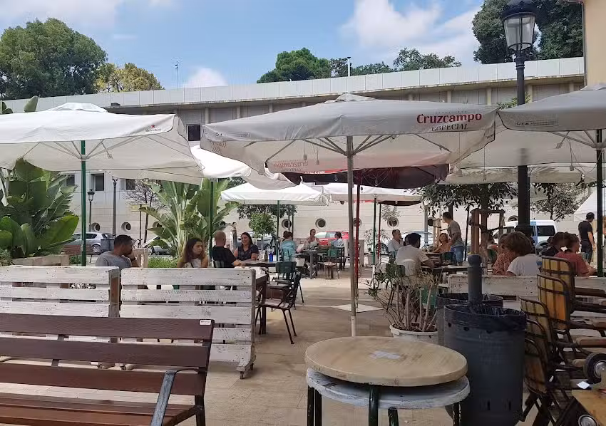 Caf&eacute; La Placita