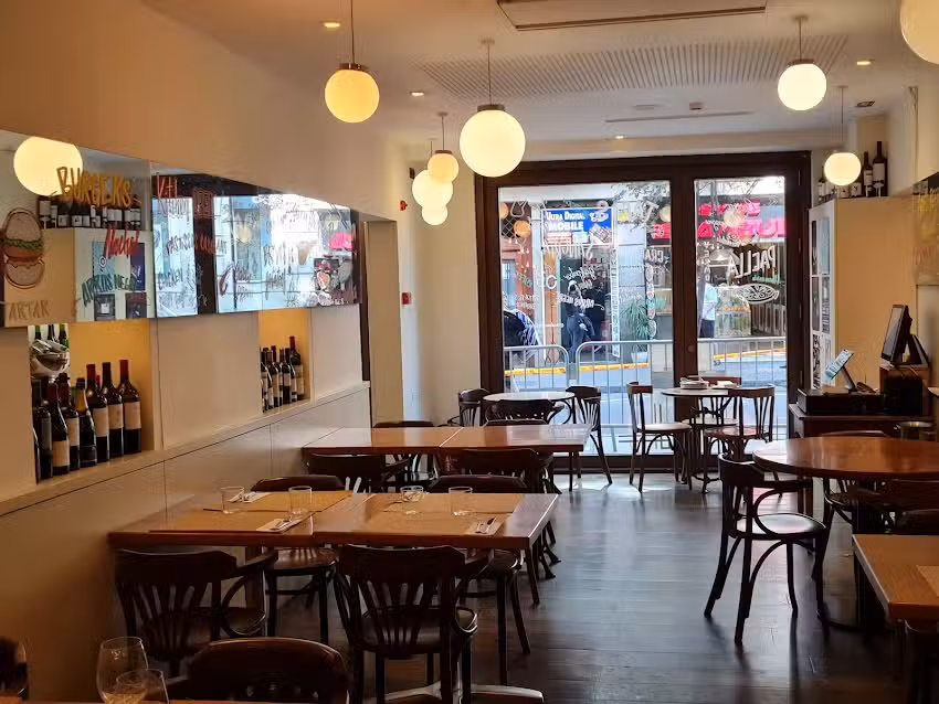 CAFE MODERNO BCN