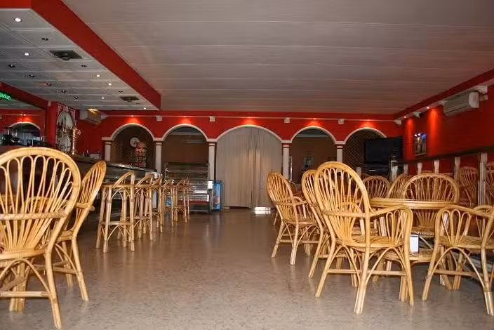 Caf&eacute; &ndash; Pub Cabana&acute;s