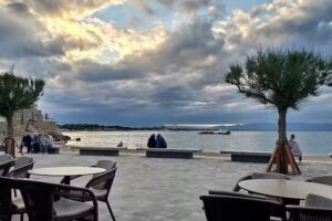 Caf&egrave; restaurant La Caravel&middot;la