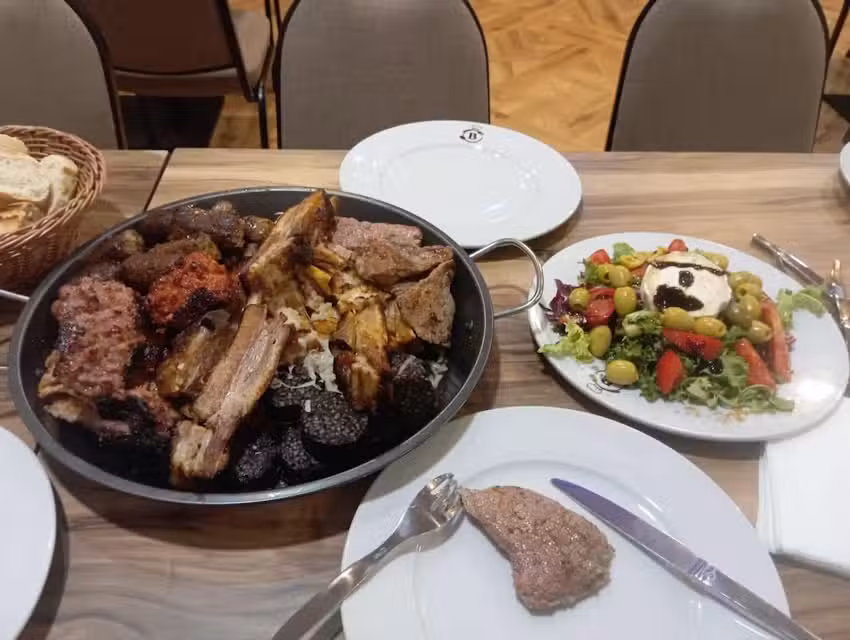 Caf&eacute; Restaurante Babylon