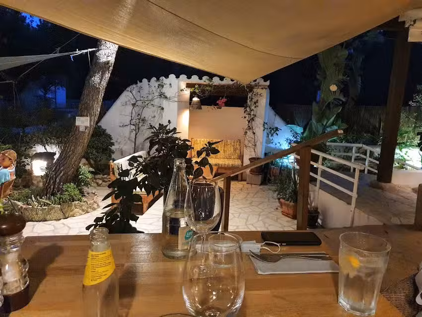 Caf&eacute; Restaurante Can Pou