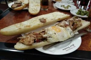 Caf&eacute;-Restaurante Casa Faustino