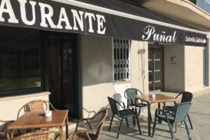 Cafe Restaurante Pu&ntilde;al (Santiago de Compostela)