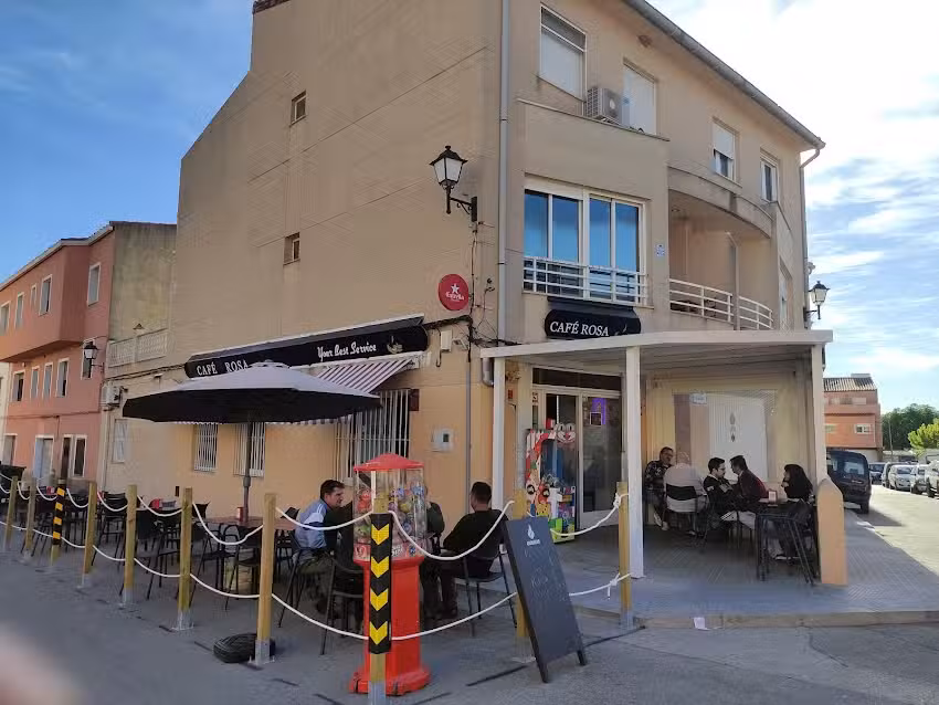 CAF&Eacute; ROSA Your Best Service.