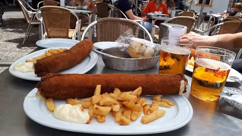 Caf&eacute; Santa Marta Bar