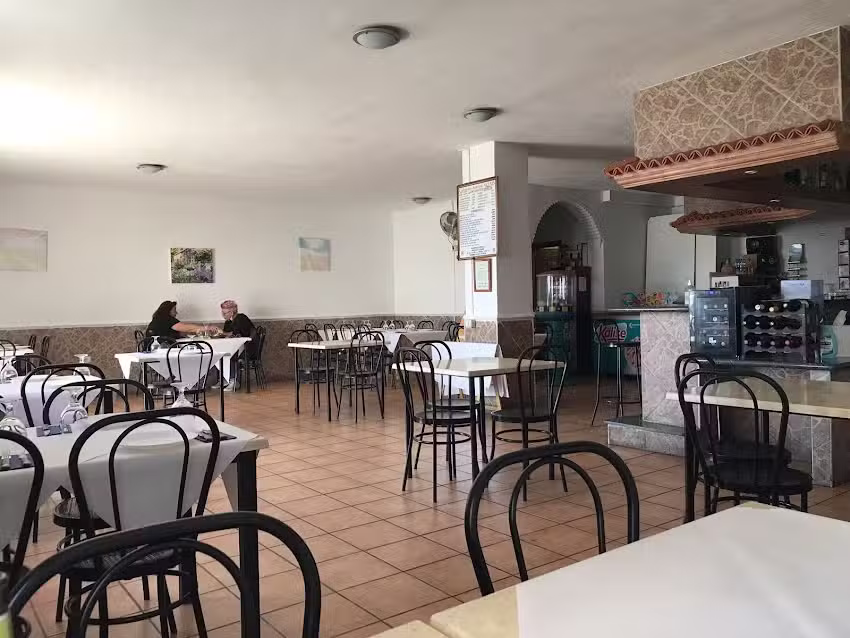 Cafeter&iacute;a asador Alexis