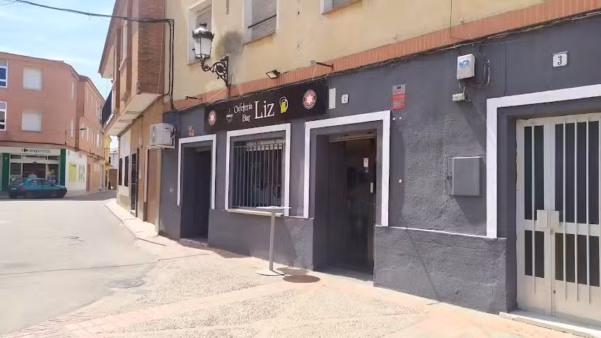 Cafeter&iacute;a Bar LIZ