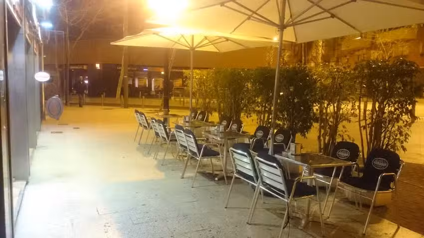 Cafeter&iacute;a Caf&eacute;s Caracas