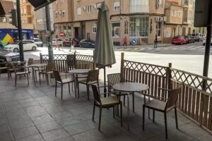 Cafeter&iacute;a Cervecer&iacute;a Almirante Nelson