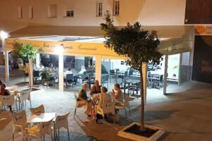 Cafeteria Cerveceria Puente de Angorrilla