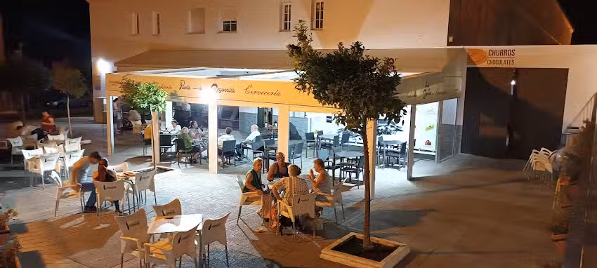 Cafeteria Cerveceria Puente de Angorrilla