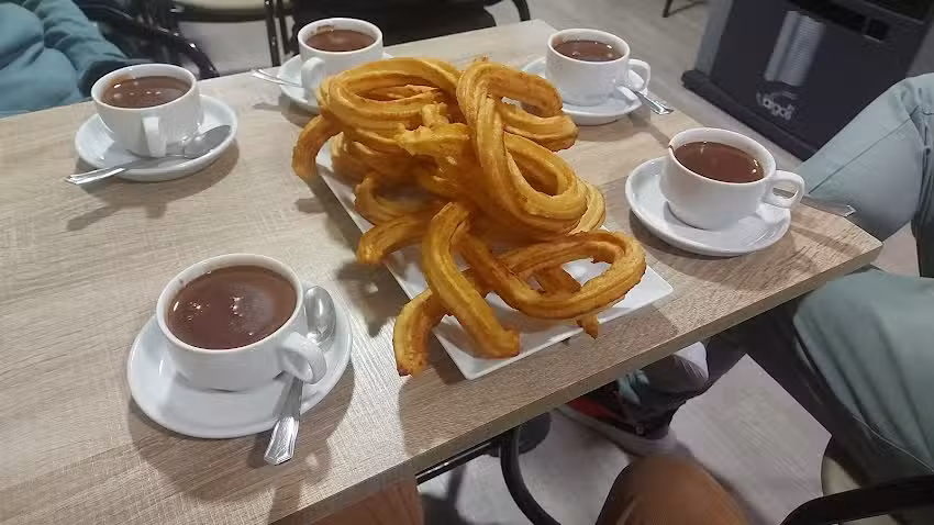 Cafeter&iacute;a Churrer&iacute;a Ulises