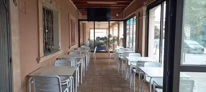 Cafeter&iacute;a Dragostea