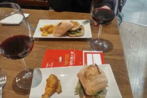 Cafeter&iacute;a El Parisien