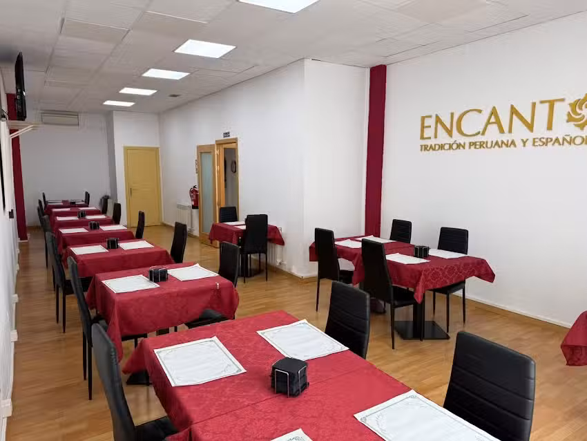 Cafeter&iacute;a Encanto &laquo;Tradici&oacute;n Per&uacute; & Espa&ntilde;a&raquo;