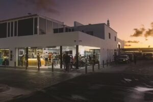 Cafeter&iacute;a Estaci&oacute;n de Servicio Mozaga