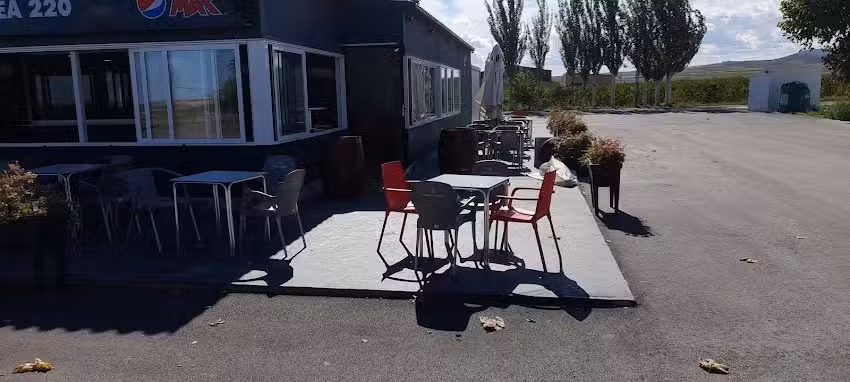 Cafeteria Gasolprice 220