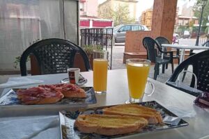 CAFETER&Iacute;A GO-CAR.