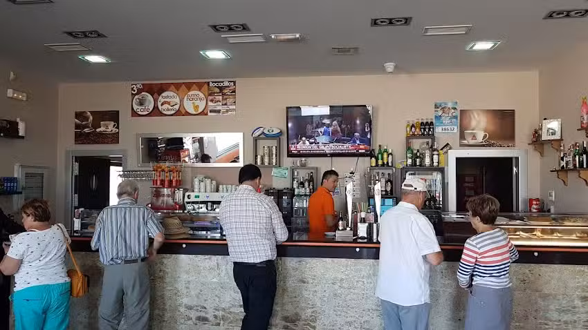 Cafeter&iacute;a Javi grupo Gildo