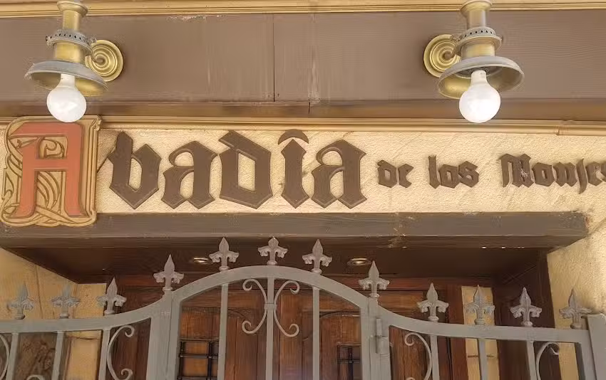 Cafeter&iacute;a La Abad&iacute;a de los Monjes
