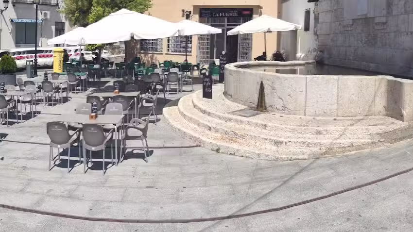 Cafeter&iacute;a La Fuente