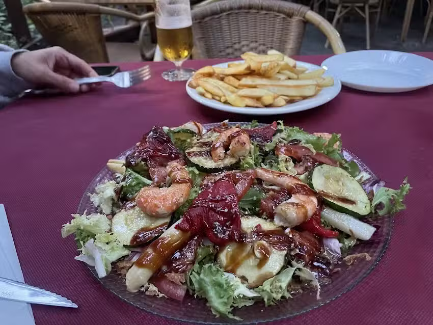 Cafeter&iacute;a La Isla Picos de Europa