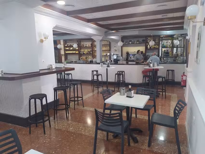 Cafeter&iacute;a Labradores
