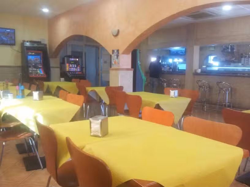 Cafeter&iacute;a Lavalle
