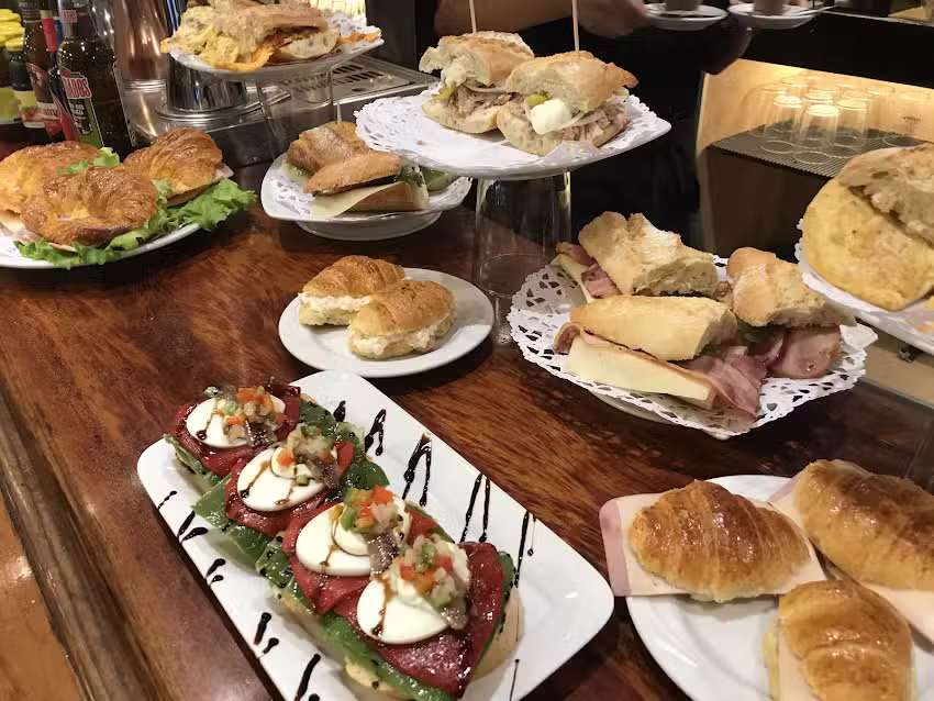 Cafeter&iacute;a Lorea