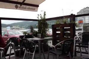 Cafeter&iacute;a Mes&oacute;n K2