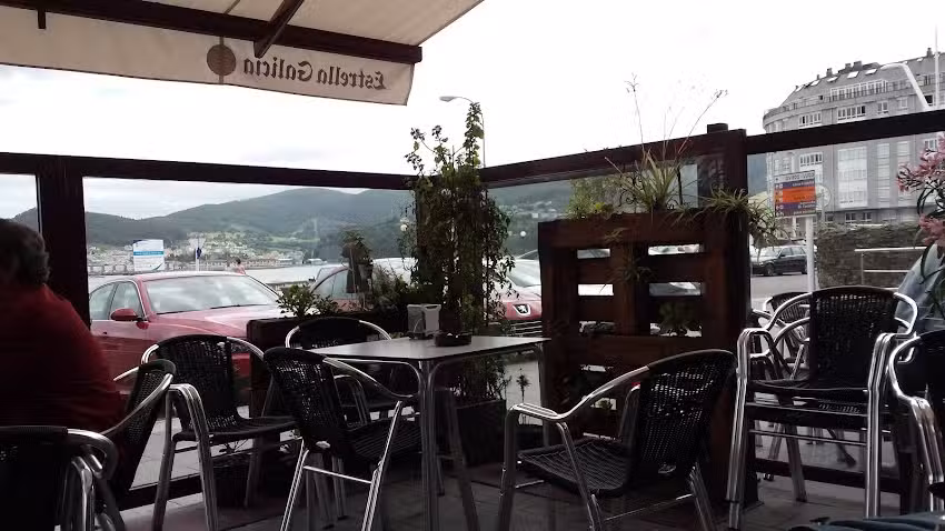 Cafeter&iacute;a Mes&oacute;n K2