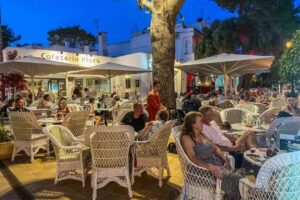 Cafeter&iacute;a Plaza, Cala D&rsquo;Or