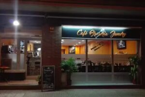 Cafeter&iacute;a restaurant Dejavu