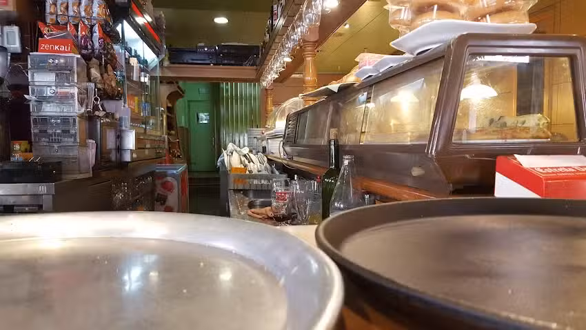 Cafeteria Restaurant LAVAIX