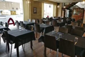 Cafeter&iacute;a-Restaurante &laquo;Arkatza&raquo;