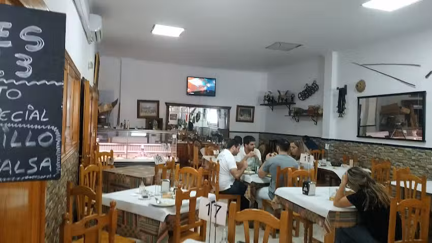 Cafeter&iacute;a Restaurante Azucarera