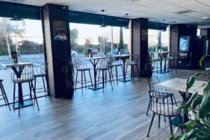 Cafeter&iacute;a restaurante Dejav&uacute;