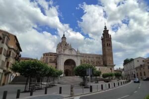 Cafeter&iacute;a-Restaurante El Itury