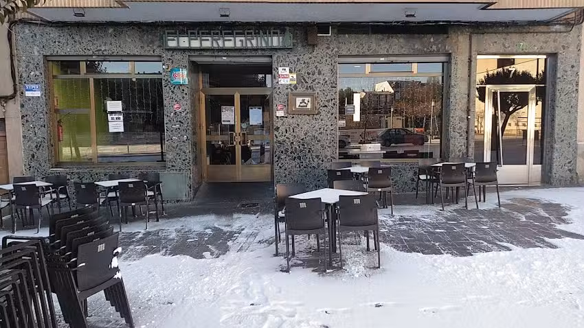Cafeter&iacute;a Restaurante El Peregrino